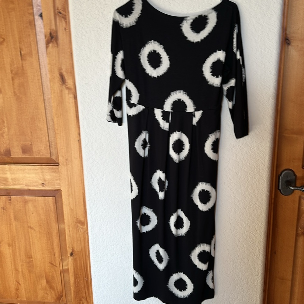 Masai (Denmark) Artsy Midi Dress. Photo doesn’t do justice to dress.  Fun! Soft.